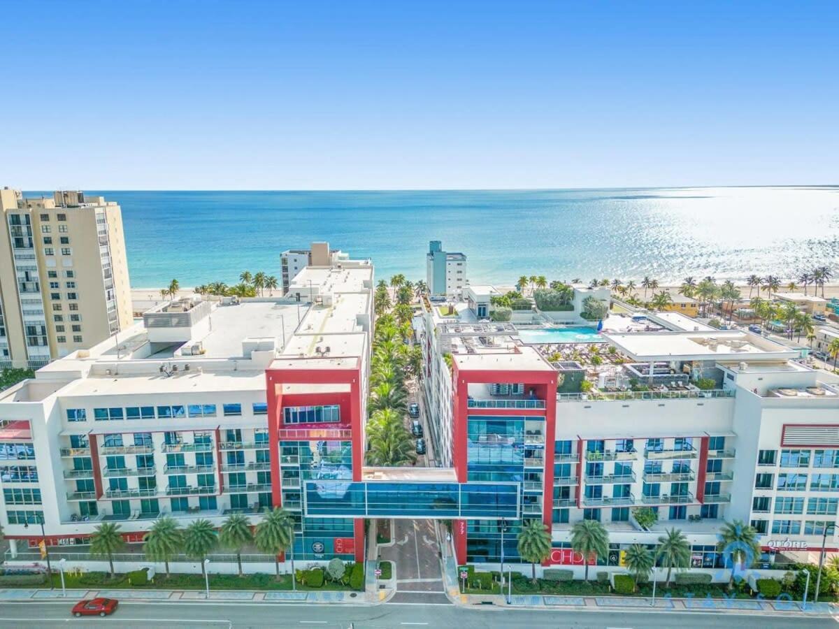 Beachfront Condo Resort- ROOFTOP POOL Hollywood Esterno foto